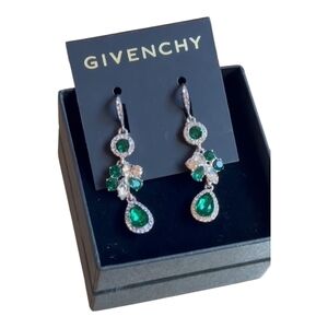 NWT Givenchy Crystal and Emerald Sparkling Green Drop Dangle earrings